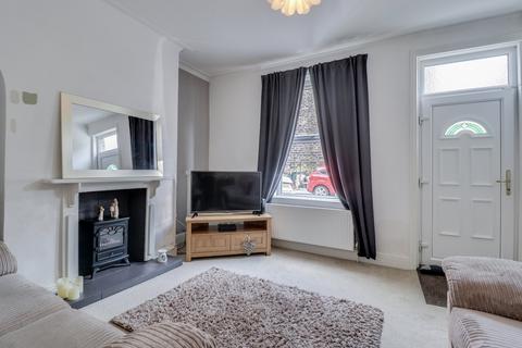 2 bedroom terraced house for sale, Armstrong Street, Farsley, Pudsey, West Yorkshire, LS28