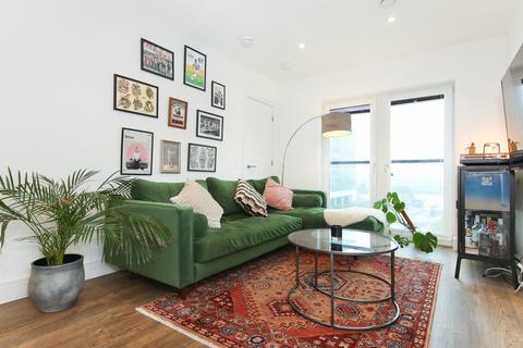 1 bedroom flat for sale, 63/8 Ocean Drive, Edinburgh, EH6 6BP