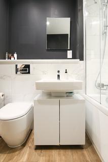 Flat 8, 63 Ocean Drive, Edinburgh, EH6 6BP