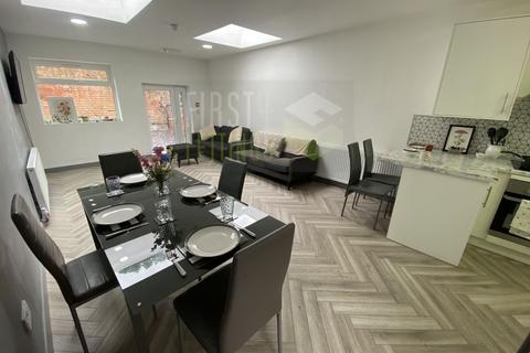 8 bedroom house to rent, Severn Street, Leicester LE2
