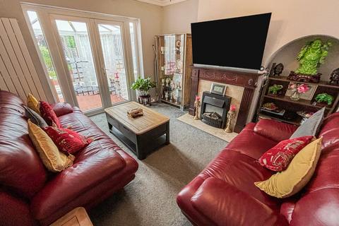 24 Links Drive, Tilehurst, Reading, RG30 4YT