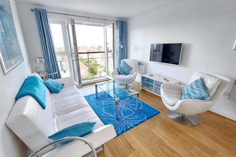 2 bedroom apartment for sale, Newfoundland Drive, Baiter Park, Poole, Dorset, BH15