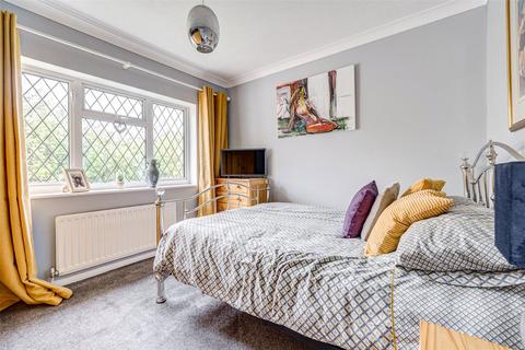 1 bedroom flat for sale, Chaleford Court, Langton Road, Worthing, West Sussex, BN14