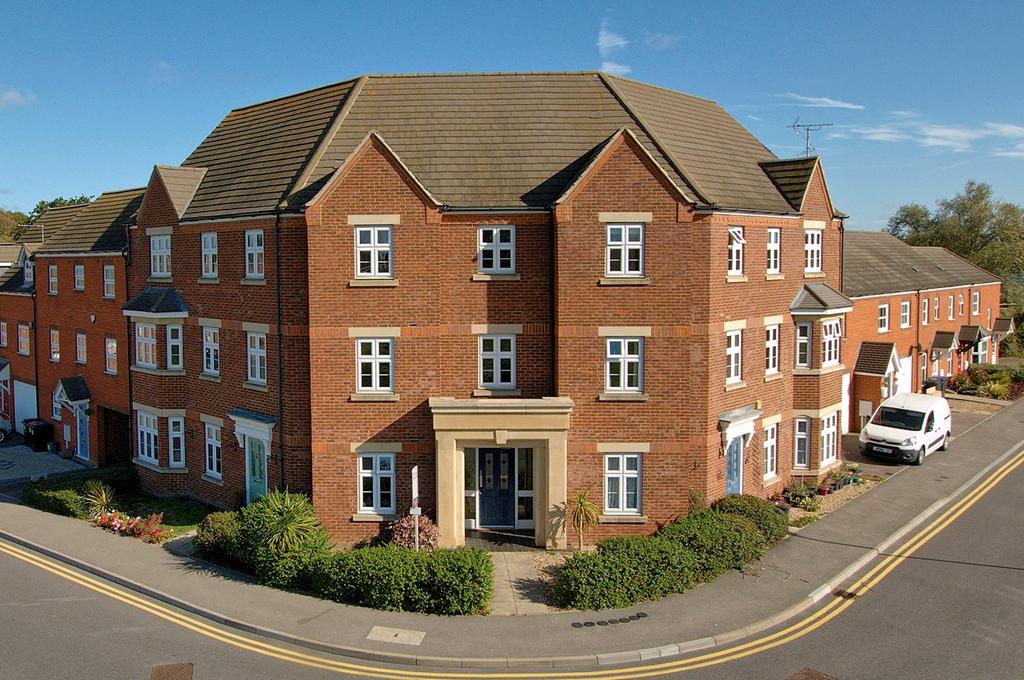 Talmead Road, Herne Bay, CT6 2 bed flat for sale £209,995