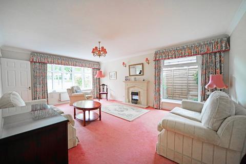 3 bedroom detached bungalow for sale, Walcot Green, Dorridge, B93