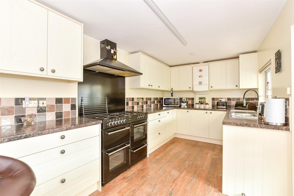 Church Lane, Aldington, Ashford, Kent 4 bed detached bungalow for sale
