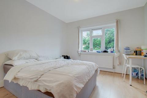 3 bedroom end of terrace house for sale, Kenwyn Drive, London, NW2