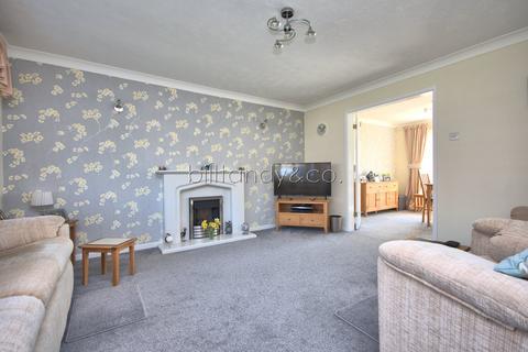 4 bedroom detached house for sale, Spinney Close, Burntwood, WS7