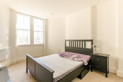 1 bedroom flat to rent, Abbey Road, St John's Wood, London, NW8