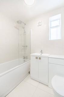 2 bedroom flat to rent, Sunnyhill Road, Streatham, London, SW16