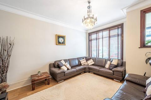 4 bedroom semi-detached house for sale, Rowsley Avenue, Hendon, London, NW4