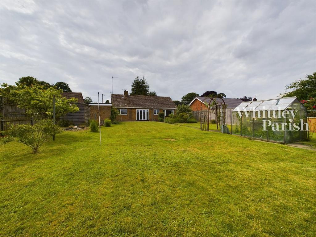 Heywood Road, Diss 3 bed detached bungalow for sale £400,000