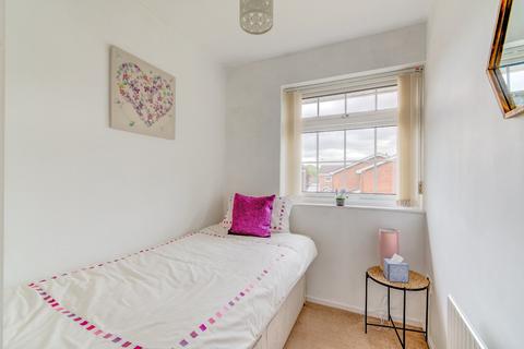 11 Carlton Close, Redditch, B97 5XG