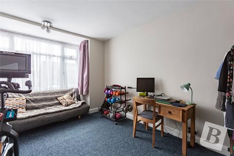 15 Ascot Road, Gravesend, DA12 5AL