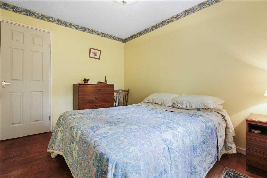 Bedroom Two (2)