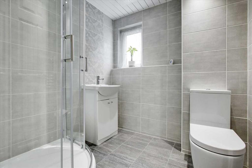Shower Room (1)