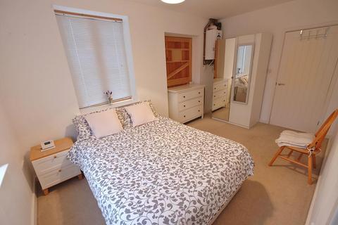 Flat 1, 22 Artisan View, Sheffield, S8 9TG