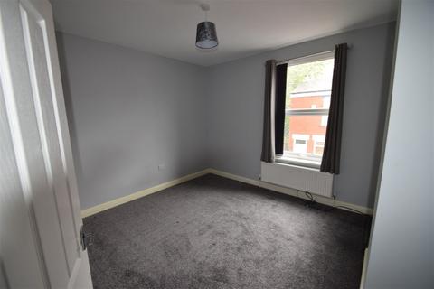2 bedroom terraced house to rent, Sandown Road, Stockport, SK3 0JF