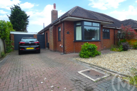 2 bedroom bungalow for sale, Meadow Crescent, Poulton-le-Fylde