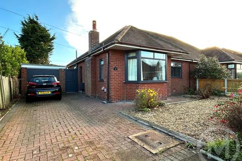 2 bedroom bungalow for sale, Meadow Crescent, Poulton-le-Fylde