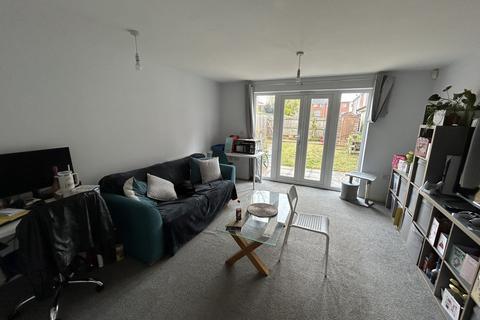 4 bedroom townhouse to rent, Thursby Walk, Exeter, EX4