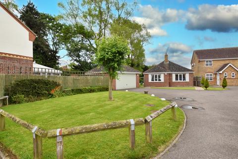 3 bedroom bungalow for sale, Sadler Close, Skegness, PE25