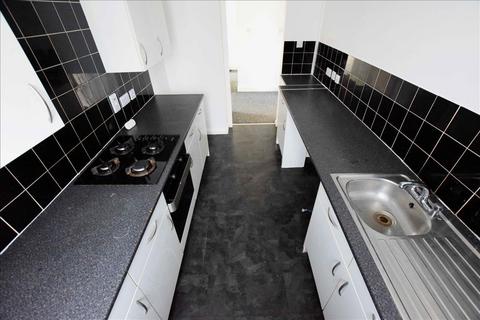 3 bedroom flat for sale, Watermead, Feltham, Middlesex, TW14