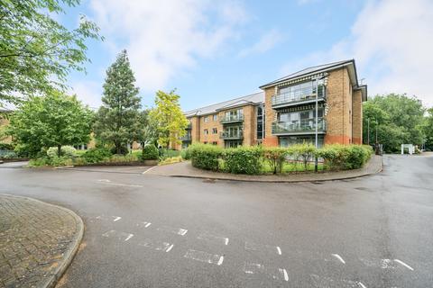 2 bedroom apartment for sale, Woolsack Way, Godalming, Surrey, GU7