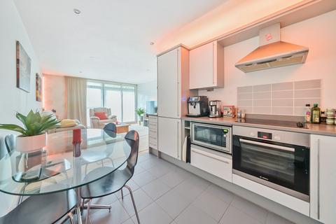 2 bedroom apartment for sale, Woolsack Way, Godalming, Surrey, GU7