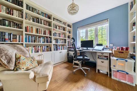 8 Binhams Meadow, Dunsfold, Godalming, GU8 4LF