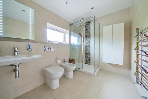 8 Binhams Meadow, Dunsfold, Godalming, GU8 4LF
