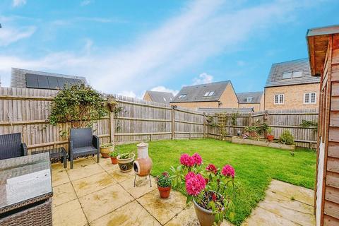 3 bedroom semi-detached house for sale, Heron Drive, Witney, Oxfordshire, OX28