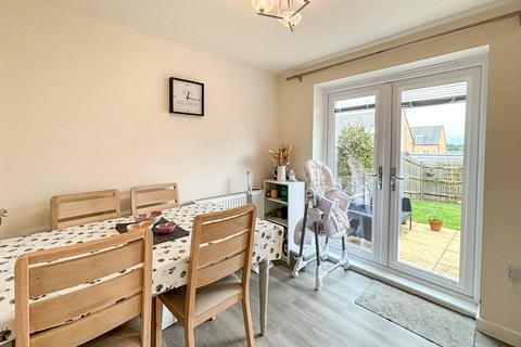 18 Heron Drive, Witney, OX28 6NP