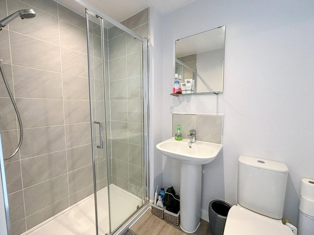 Ensuite