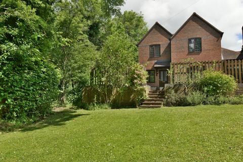 4 bedroom detached house for sale, Collaroy Road, Thatcham RG18