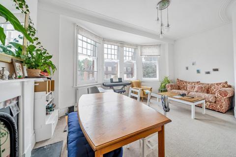 3 bedroom flat for sale, Fortis Green Road, Muswell Hill