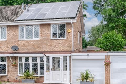 2 Allensmore Close, Redditch, B98 0AS