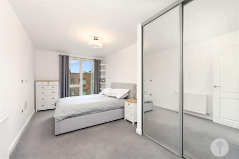 1 bedroom apartment for sale, 1 Highland Street, London E15