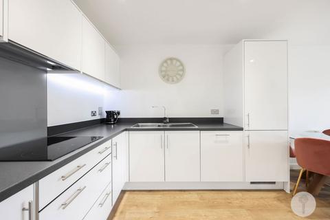 1 bedroom apartment for sale, 1 Highland Street, London E15