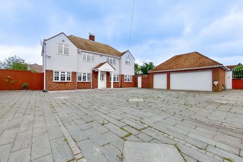 4 bedroom detached house for sale, Burton Lane, Goffs Oak EN7