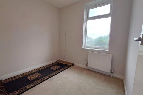 2 Hyde Way, Hayes, UB3 4PA