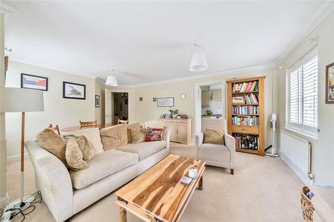 2 bedroom flat for sale, Hayward Road, Thames Ditton, KT7