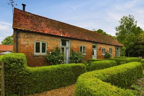 3 bedroom barn conversion for sale, Low Road, King's Lynn PE34