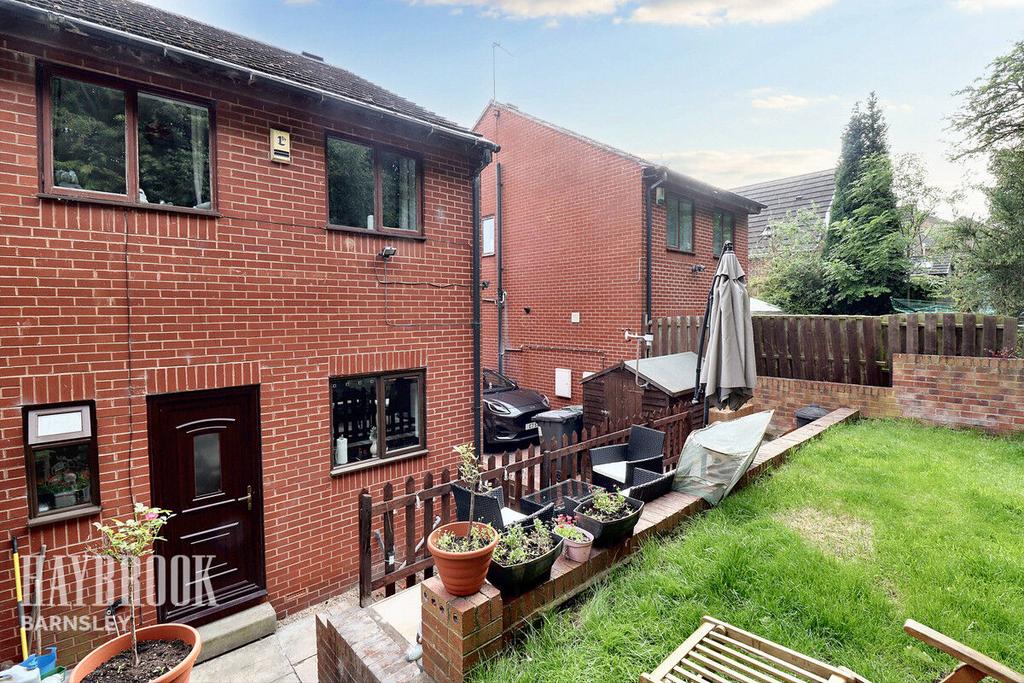 Redland Grove, Staincross 3 bed semidetached house for sale £180,000