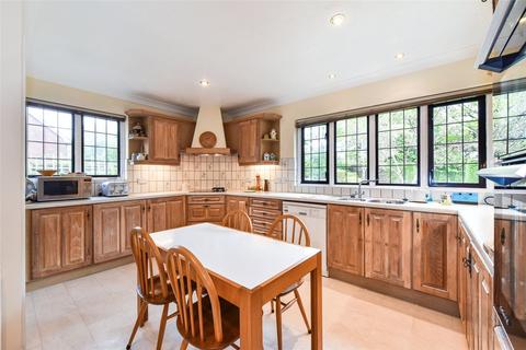 4 bedroom detached house for sale, Lavant Road, Chichester, West Sussex, PO19