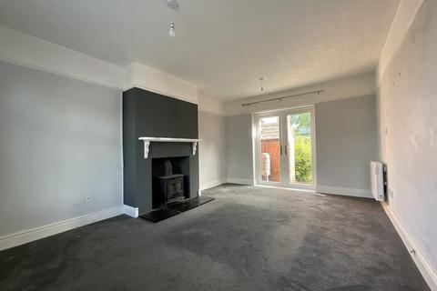 3 bedroom semi-detached house to rent, Oaklea, Holyhead Road, Bicton, Shrewsbury, Shropshire, SY3 8EQ
