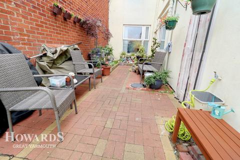 5 bedroom terraced house for sale, Euston Road, Great Yarmouth