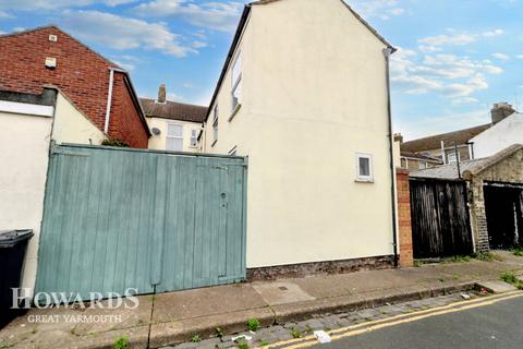 5 bedroom terraced house for sale, Euston Road, Great Yarmouth