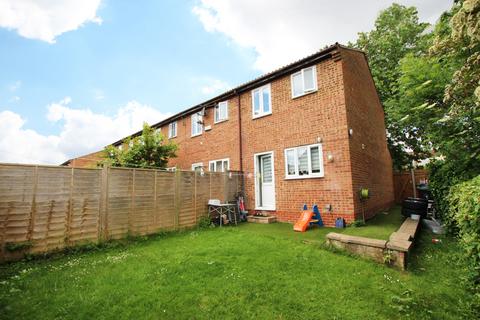 2 bedroom end of terrace house for sale, Bonham Court, Kettering NN16