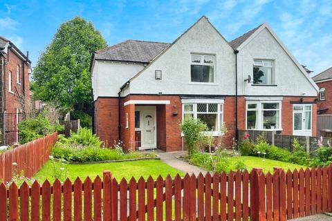 3 bedroom semi-detached house for sale, Prestwich, Manchester M25